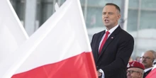 4 minuti faDue persone sono state arrestate per aver fatto volare un drone vicino al palazzo presidenziale polacco