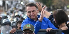 3 minuti faJair Bolsonaro è stato messo agli arresti domiciliariLa Corte Suprema ha accusato l'ex presidente brasiliano di non rispettare le restrizioni a cui era sottoposto, nell'ambito del processo per tentato colpo di stato