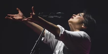 3 minuti faUna canzone di MitskiCome in certi piano bar dei film
