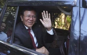 1 minuto faIn Cambogia è stato graziato l’ex leader dell’opposizione Kem Sokha, condannato a 27 anni