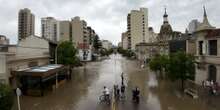 In Argentina almeno 10 persone sono morte a causa di un’alluvione