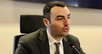 L’assessore pugliese Alessandro Delli Noci è indagato per corruzione e gestione illecita dei fondi regionali