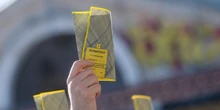 Tutto quello che c’è da sapere sui referendum sulla cittadinanza e sul lavoroUn ultimo ripasso sui temi dei cinque quesiti, su quando e come si vota, e su cosa c'è in ballo per i partiti