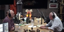 La difficile ricerca di un «Joe Rogan della sinistra»Tra i progressisti statunitensi si parla da mesi di come raggiungere i giovani uomini, che lo scorso novembre hanno votato in larga parte per Donald Trump