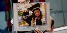 4 minuti faLa storia dell’uccisione di Hind Rajab, raccontata a VeneziaE della lunga telefonata tra la bambina palestinese e la Mezzaluna Rossa, che provò invano a soccorrerla durante un attacco israeliano a Gaza