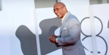 1 minuto faLa legittimazione intellettuale di Dwayne “The Rock” JohnsonLa sua interpretazione in “The Smashing Machine” è stata la sorpresa alla Mostra del cinema di Venezia, e l'avrebbero detto in pochi