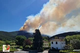 pochi secondi faDa tre giorni c’è un grosso incendio sul monte Faeta, tra Lucca e PisaHa bruciato 800 ettari, e circa 3.500 persone sono state evacuate: le operazioni di spegnimento sono ancora in corso 