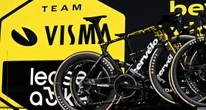1 minuto faSono state rubate molte biciclette al Team Visma – Lease a Bike, che sta partecipando in Italia alla Vuelta di Spagna
