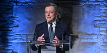 1 minuto faOrmai le critiche di Draghi all’Unione Europea sono un genere letterarioNel senso che sono sempre le stesse, e i partiti politici ci costruiscono sopra le narrazioni che preferiscono