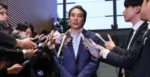 Il ministro dell’Agricoltura giapponese si è dimesso per aver detto di ricevere il riso in regalo
