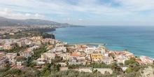 Il sindaco di Sorrento è stato arrestato in fragranza di reato per aver ricevuto denaro da un imprenditore