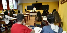 4 minuti faGli stipendi di chi lavora nelle scuole e nelle università aumenterannoÈ stato firmato il rinnovo dei contratti collettivi per il periodo 2022-2024, di cui verranno pagati anche gli arretrati