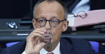3 minuti faUn cancelliere tedesco più impopolare dell’altroNei primi 100 giorni di governo Friedrich Merz è riuscito a fare peggio del suo predecessore Olaf Scholz, soprattutto a causa di una coalizione assai litigiosa