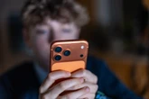 3 minuti faSu Instagram ci sono nuove restrizioni per gli utenti minorenni