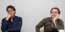 pochi secondi faI fratelli Coen sono finiti fuori sincronoDal 2018 le carriere dei due registi si sono separate, rivelando le rispettive inclinazioni ma con risultati scarsi
