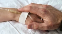 2 minuti faIl tempo perso con Stamina e quello guadagnato con la ricercaCome una rivoluzionaria terapia è stata sviluppata sfidando il sistema, ma restandoci dentro, raccontato nel nuovo libro di Beatrice Mautino