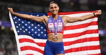 4 minuti faL’atleta che vince nei 400, con o senza ostacoliSydney McLaughlin-Levrone è passata dai 400 ostacoli ai 400 metri piani: ha vinto la medaglia d'oro facendo il secondo miglior tempo di sempre