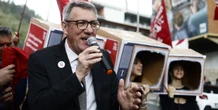 Con i referendum Maurizio Landini si sta preparando per la politica?Da tempo fa molto più che il sindacalista, e il suo mandato da segretario della CGIL scadrà in un momento molto particolare