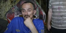 2 minuti faIn Francia un uomo che veniva regolarmente picchiato e umiliato in streaming è morto durante una direttaIn circostanze ancora da chiarire, al termine di un video durato 298 ore trasmesso a migliaia di spettatori sulla piattaforma Kick