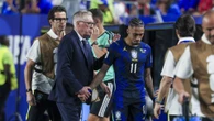 Se confirma la lesión de Raphinha y queda en duda para el resto del Mundial