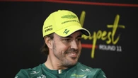Fernando Alonso pone claridad a su futuro: "Yo si tengo contrato, no me muevo"