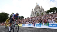 Van der Poel conquista una preciosa etapa en París; Pogacar levanta su quinto Tour