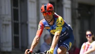 Los trucos de los ciclistas para combatir el calor en una etapa del Tour de Francia