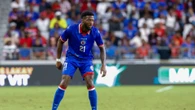 Haití modifica su camiseta tras el veto de la FIFA por una imagen bélica