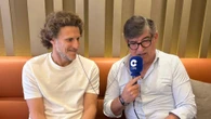 Diego Forlán, ex futbolista: "Si Julián se marcha, que sea por una buena pasta"