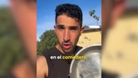 Alberto Sanz, adiestrador canino: "Si le das de comer a tu perro en un comedero, tíralo; no está aprendiendo nada, si lo alimentas en la calle lo estimulamos"