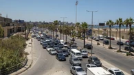 Éxodo de ciudadanos libaneses hacia Beirut: colapso en las carreteras huyendo de los ataques israelíes