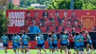 Lamine Yamal, Nico Williams y Víctor Muñoz no jugarán el amistoso contra Perú