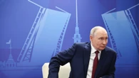 "Ucrania está dejando aislado el suministro de mercancías y petróleo a Rusia en Crimea, por eso Putin está tan enfadado que ordenó el bombardeo criminal, están haciendo bien las cosas"