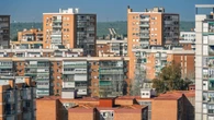 El Código Civil confirma que una cuota impagada a la comunidad de vecinos prescribe a los 5 años del incumplimiento y ya no pueden reclamarse en los tribunales; también derramas