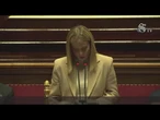 Meloni contro Schlein: Irresponsabile cercare soccorso all'estero gettando ombre sulla Nazione