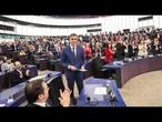 Le Premier ministre espagnol s'en prend à la droite lors d'un débat houleux au Parlement européen