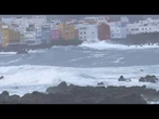 Tenerife : de fortes vagues meurtrières, les autorités mettent en garde contre les dangers en mer