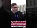Konfrontacja z agresywnym uczestnikiem zgromadzenia, zwolennikiem KOD-u
