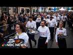 Traditional Paris cafe waiters' race resumes after a 13-year gap