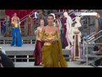 Moda na tle historii – Forum Romanum zamieniło się w wybieg o zachodzie słońca