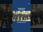 Angehörige und Kolleg:innen geben dem toten Polizisten in Saarlouis das letzte Geleit. #tagesschau