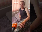 ВИСТРИБУВАЛИ з ВІКОН, ЩОБ ВРЯТУВАТИСЬ!  ДРОН ВЛУЧИВ В ЗАДНЮ ЧАСТИНУ АВТО в Херсоні!