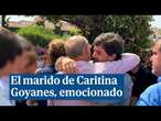 El marido, la madre y la hermana de Caritina Goyanes, emocionados recibiendo el pésame de familiar