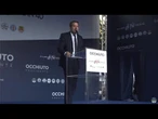 Bandiere palestinesi dai balconi vicino al palco, SALVINI: "Altro che pro Pal, io sono pro Calabria"