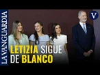 La familia real asiste a la Misa del Papa en Cibeles
