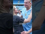“Braut”, el detalle en la camiseta con el que Haaland homenajea a la mujer tras sus primeros pasos.