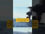 Incendio fuori dal porto di Procida: nessun ferito