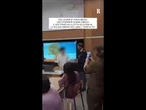 La polizia all'esame di uno studente di terza media