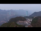 Le plus haut pont de Chine attire des millions de visiteurs