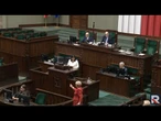 Awantura w Sejmie... o szampana i wóz strażacki? Zobaczcie!